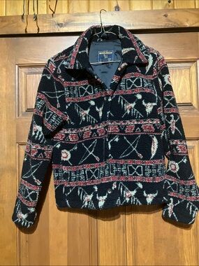 Woolrich Women's Black, Red & Cream Patterned Sherpa Coat